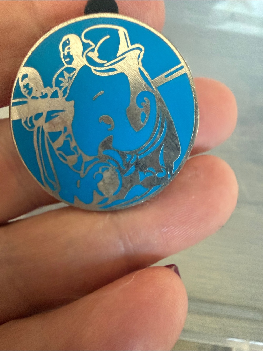 Disney Dumbo Blue Enamel Silver-Tone Round Pin collectible